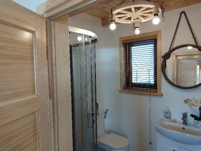 Kalinowy Sad Domki Z Jacuzzi I Sauna Mikołajki Ngoại thất bức ảnh