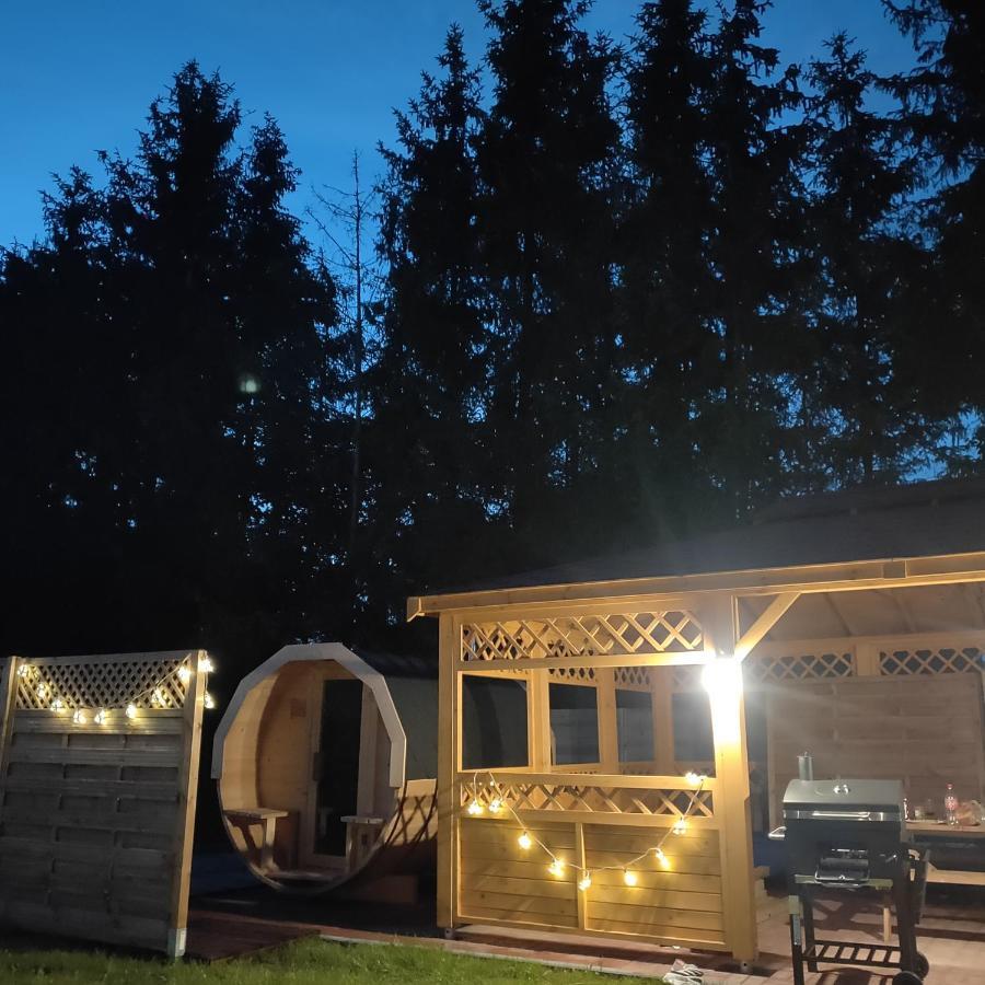 Kalinowy Sad Domki Z Jacuzzi I Sauna Mikołajki Ngoại thất bức ảnh
